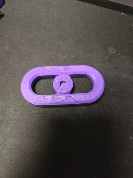 Carabiner Liên Khóa (Interlocking Carabiner) - Image 1