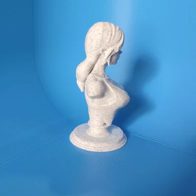 Mô hình tượng Lara Croft 3D ấn tượng - Tượng bán thân trang trí