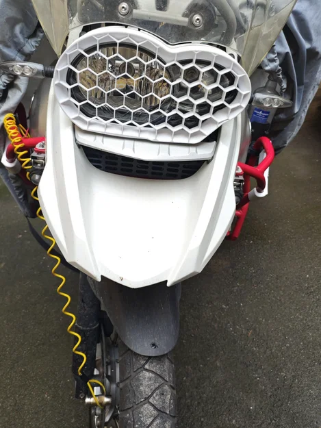 Bảo vệ đèn pha BMW R1200 GS (không cần ốc vít) - Image 3