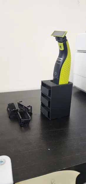Giá Đỡ Philips OneBlade kèm Ngăn Chứa Clipper Guard - Image 2