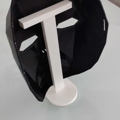 Chân Trưng Bày Mặt Nạ (Mask Display Stand)