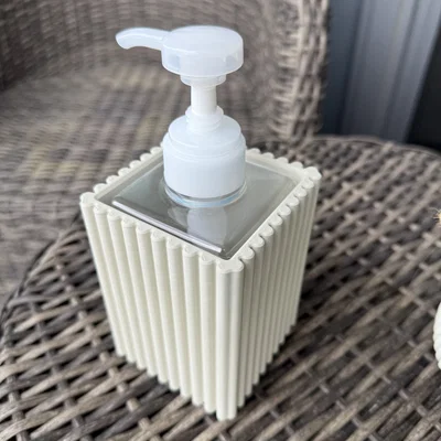 Vỏ/Ống chứa gân cho chai refill Muji PET 400 mL (Ribbed Hand Soap Sleeve)