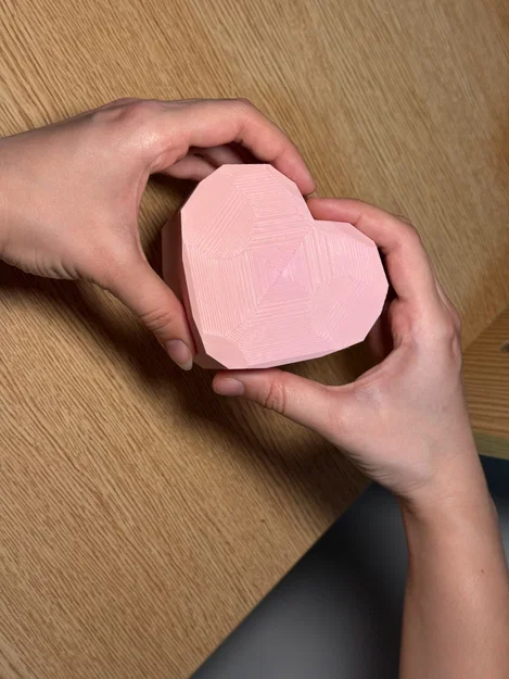 Hộp Đựng Trang Sức Hình Trái Tim Đa Giác - Mẫu In 3D Độc Đáo - Image 2