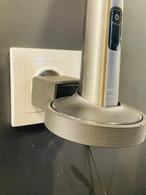 Giá đỡ sạc & đế Philips OneBlade – Gắn trực tiếp ổ cắm (Plug-in Mount) - Image 4