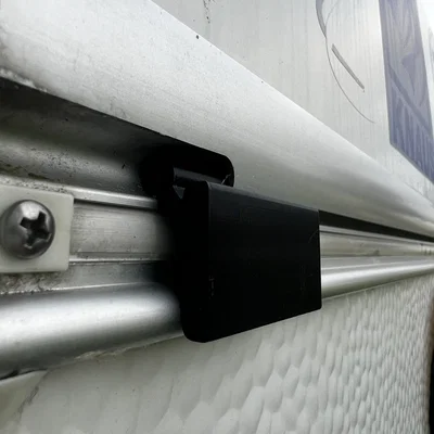 Kederschienen aufname Grundteil – Phần đế gắn Kederschiene cho caravan