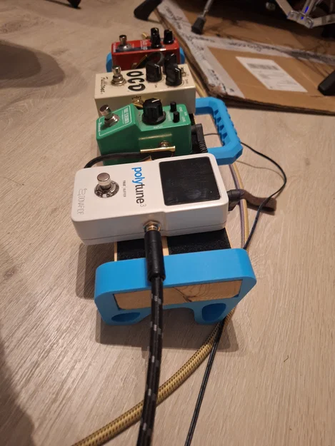 Khung Pedalboard in 3D tự làm cho guitar thủ - Image 1