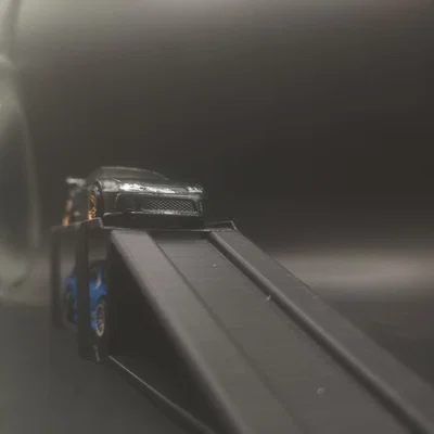 Dốc Hot Wheels – Dốc trưng bày 1:64 cho Mini Garage