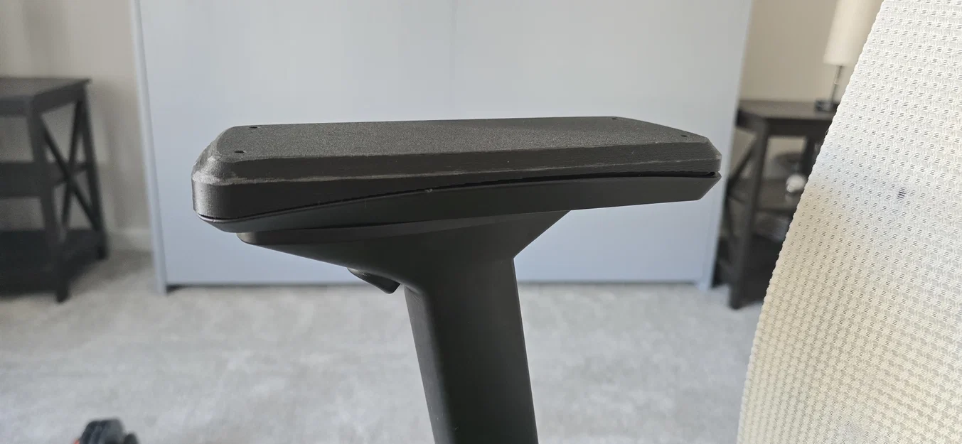 Miếng Armpad Thay Thế Cho Ghế Steelcase Reply - Image 1