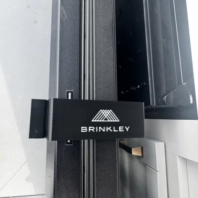 Bộ kẹp ray patio cho xe RV Brinkley thay thế velcro chắc chắn