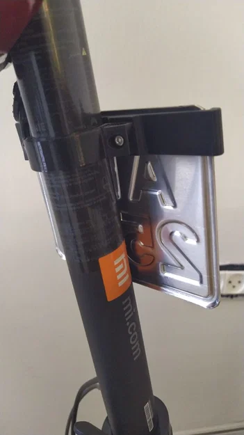Giá đỡ gắn bảng số cho xe scooter Xiaomi - Image 1