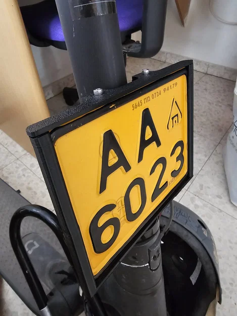 Giá đỡ biển số xe điện Xiaomi (Xiaomi Scooter License Plate Holder) - Image 2