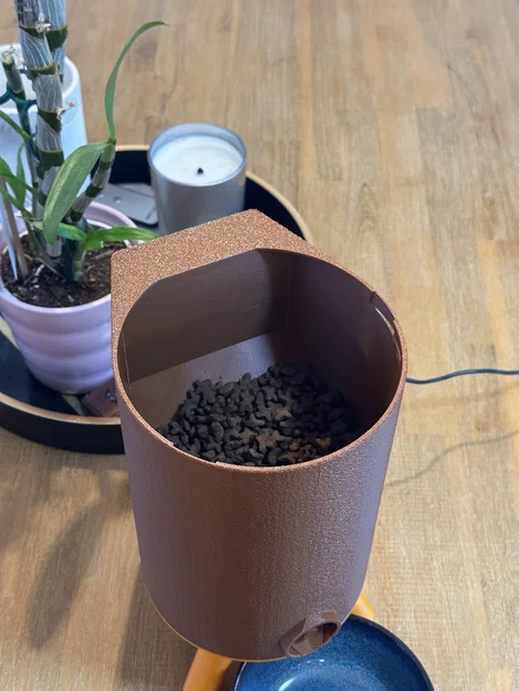 Máy nhả thức ăn cho mèo (Cat food dispenser) in 3D - Image 2