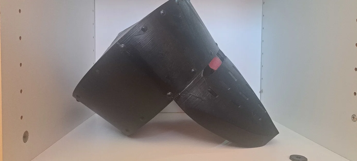 Mô hình mũ giáp hiệp sĩ Crusader trung cổ (3D print) - Image 3