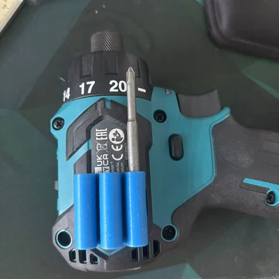 Đế gắn mũi vít (Bit holder) dán thân máy cho Makita
