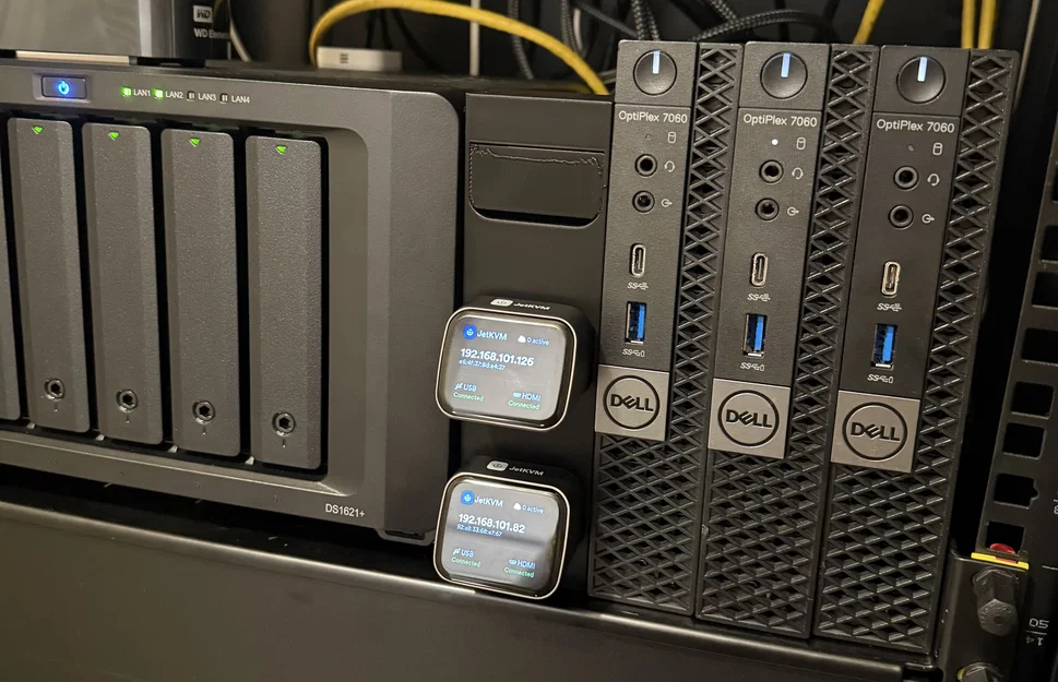 Giá đỡ đứng độc lập 3x JetKVM - Image 2
