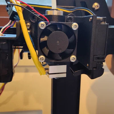 Adapter ngàm gắn hotend V6 cho Ender 3 v2 neo