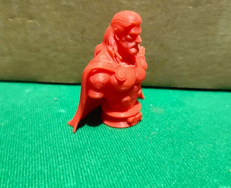 Mô hình tượng bán thân Thor (Bust Thor) 12cm đầy ấn tượng - Image 2
