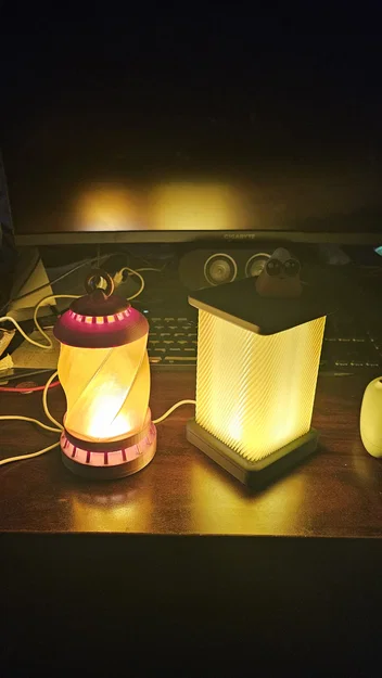Đèn bàn LED xoắn ốc vuông - Image 4