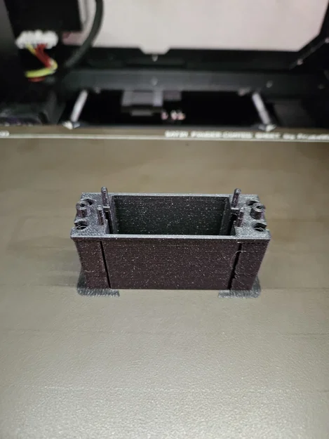 Vỏ housing universal cỡ standard servo HI-TEC & FUTABA (lắp dọc/lắp ngang) - Image 5