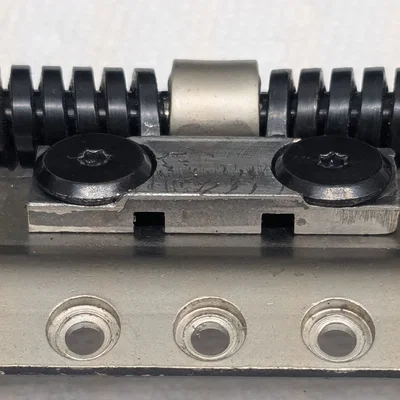 Tấm giữ lò xo cơ cấu cho Apple iMac A1419 (Mechanism Spring Retainer Plate)