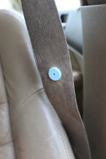Chặn Khóa Dây An Toàn (Seatbelt Buckle Stopper) - Image 4