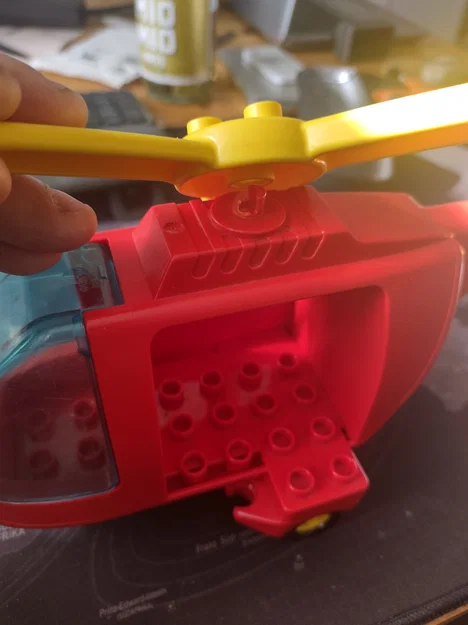 Sửa Trực Thăng Lego Duplo (bản lớn) – Trục Rotor Thay Thế - Image 4