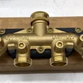 Giá đỡ lắp tường cho bộ chia vòi vườn 4 ngả (garden hose manifold/splitter) - Thumbnail 3
