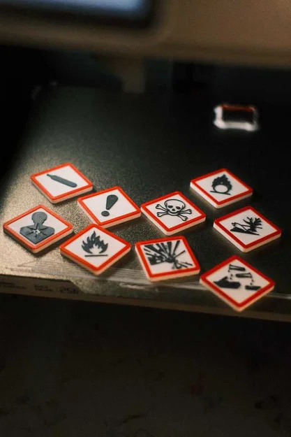 ChemLab Magnets – Nam châm cảnh báo GHS màu đỏ - Image 6