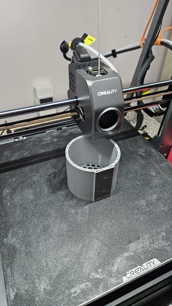 Giá treo chai sữa tắm thông minh (75mm) - Tự in 3D tại nhà - Image 1