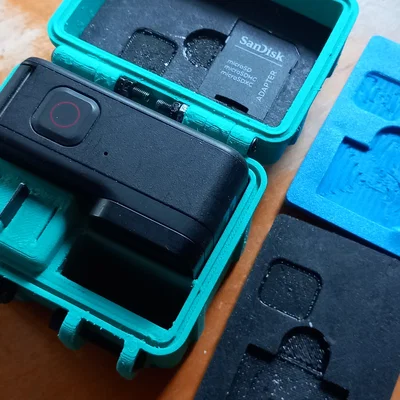 Miếng chèn nắp hộp đựng thẻ SD cho GoPro Rugged Case (3D Model)