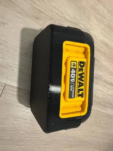 Ốp bảo vệ pin Dewalt DCB404 40V 4AH in 3D bằng TPU - Image 4