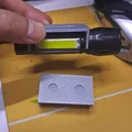 Giá treo đèn pin mini tích hợp nam châm tiện lợi (In 3D) - Thumbnail 1