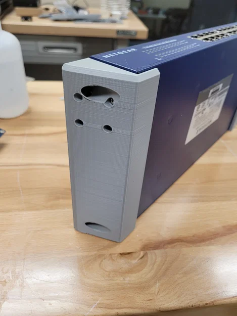 Pát/giá đỡ lắp đặt cho Netgear Switch JFS524 - Image 3