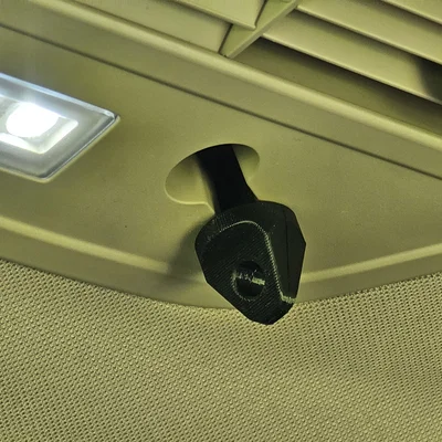 Lỗ gắn mắt Volkswagen Multivan T7 lên trần xe