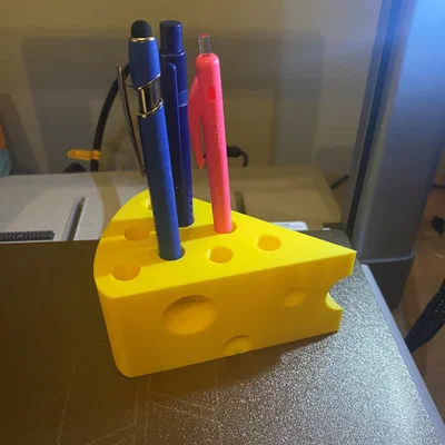Ống cắm bút hình lát phô mai (Cheese Slice Pen Holder)