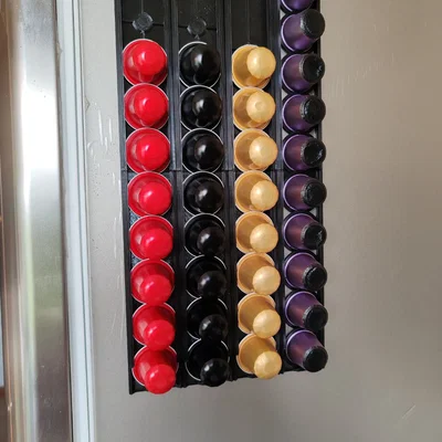 Khay treo tường đựng capsule Nespresso – bản gắn nam châm