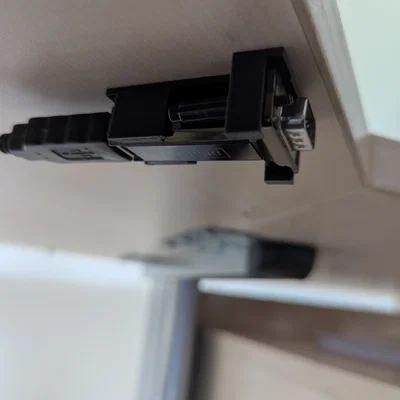 Giá gắn dưới bàn cho adapter Digitus RS232-USB