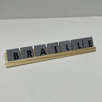 Chữ Braille Viết Hoa A–Z In Nhiều Màu/AMS (Chỉ Chữ In Hoa)