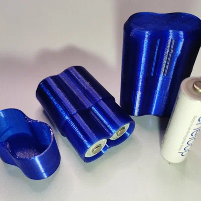Hộp đựng pin AA (AA Battery Case) nhỏ gọn và tiện lợi