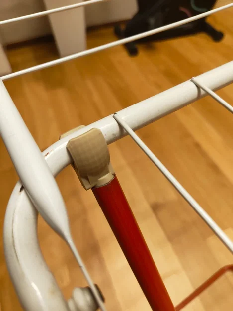 Đầu nối cho giá phơi đồ (connector for a drying rack) - Image 1
