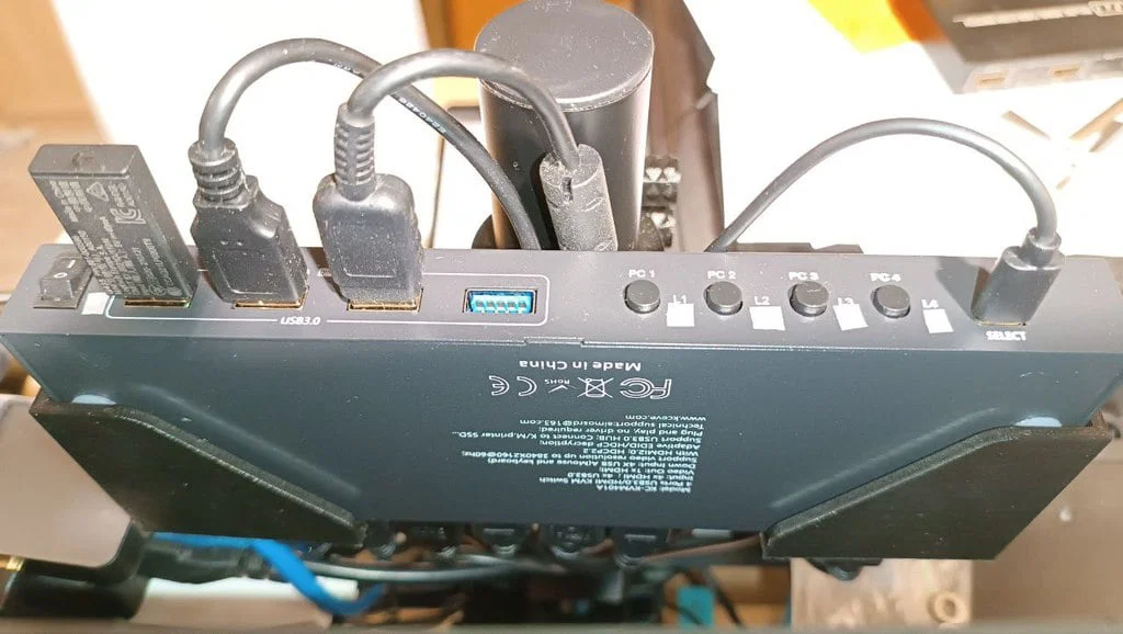Ngàm/Bracket VESA cho KCEVE KVM - Image 2