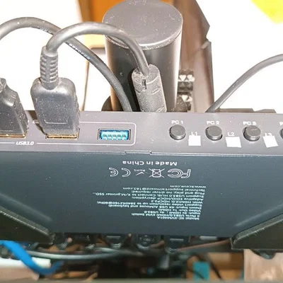 Ngàm/Bracket VESA cho KCEVE KVM