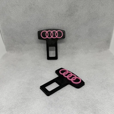 Phụ kiện 3D chốt dây an toàn trang trí logo Audi cá tính