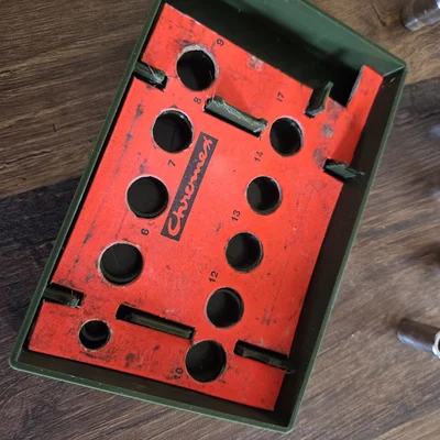 WrenchBox - Hộp đựng cờ lê và đầu khẩu thông minh in 3D
