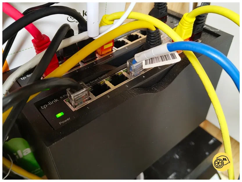 Giá treo tường 2 switch TP-Link (TP-Link switch mount cho 2 switch) - Image 1