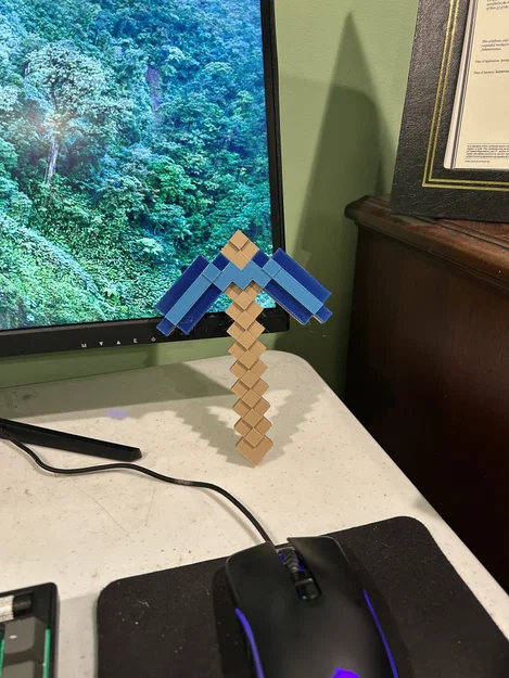 Mô hình Cúp Minecraft (Minecraft Pickaxe) trang trí 3D siêu đẹp - Image 1