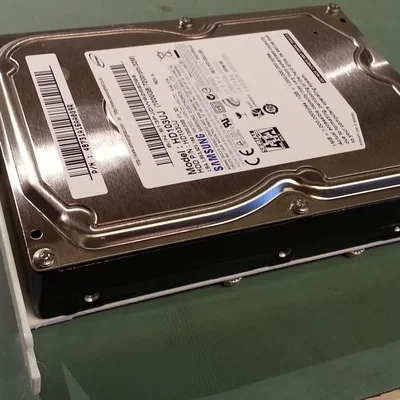 Khung gắn ổ cứng HDD/SSD vào khe PCI cho máy tính