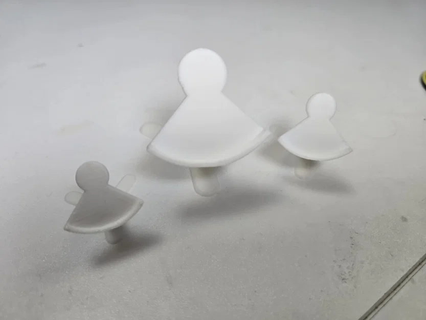 Stand Đồng Xu “Tàng Hình” Có Thể Scale - Image 2