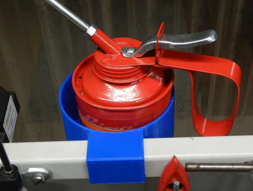 Giá treo bình dầu cho vách phoi Bernardo P600G (Oil can holder) - Image 1
