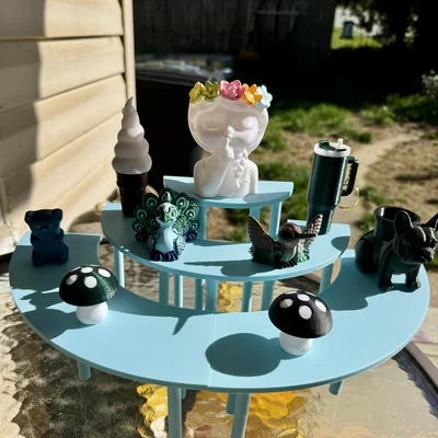 Kệ trưng bày nửa hình tròn 3 tầng (Display Stand Half Circles)